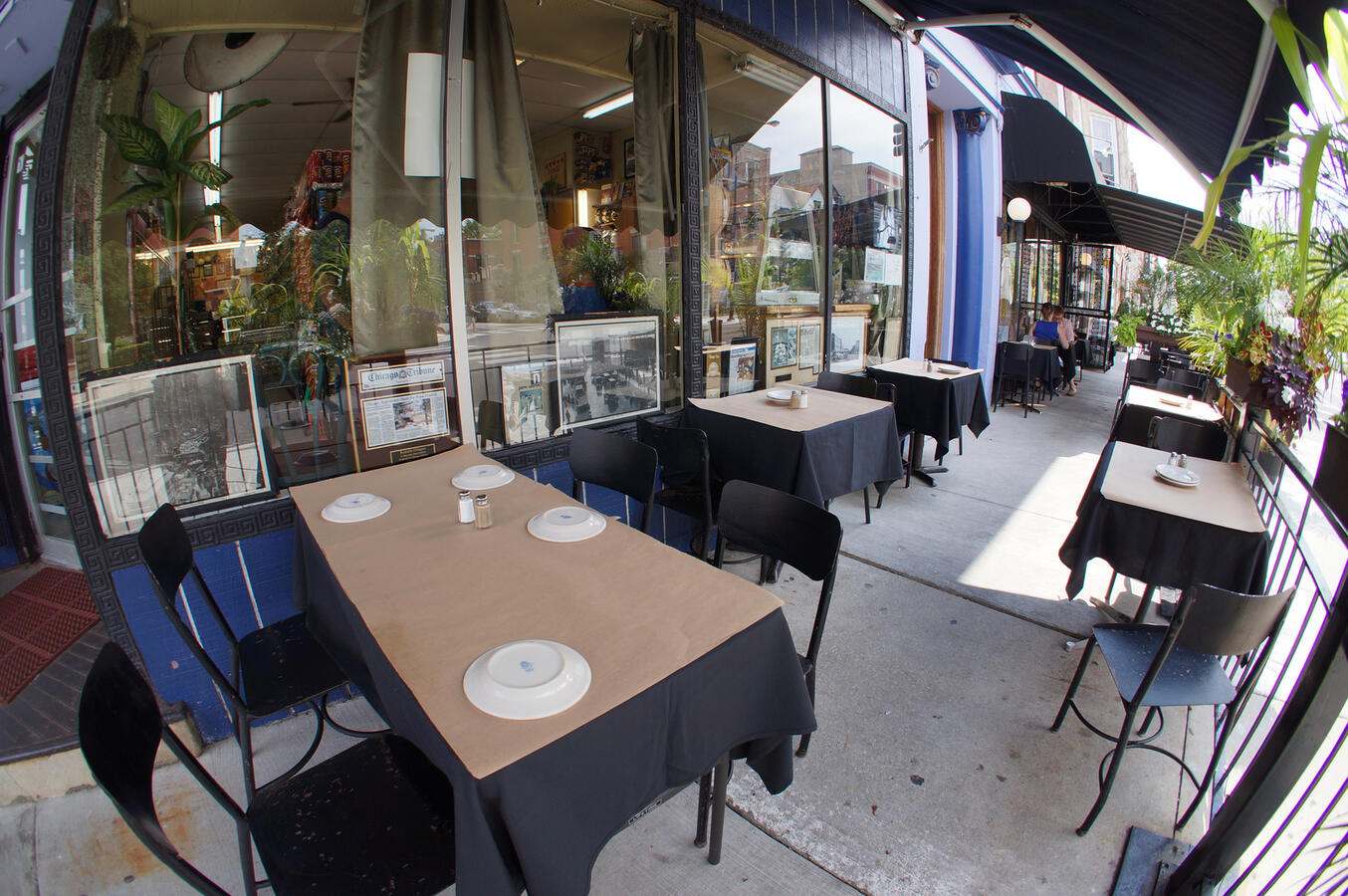 Tango Sur patio 3 Tango Sur patio 3